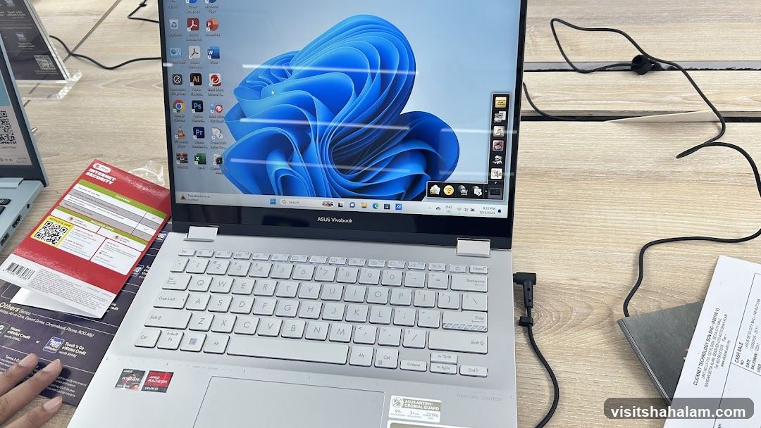 ASUS Vivobook Laptop
