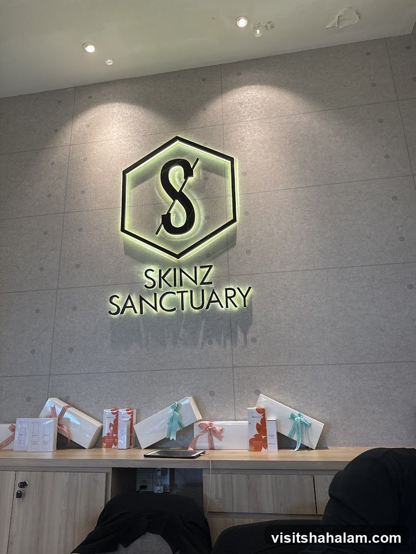 Skinz Sanctuary Logo and Products