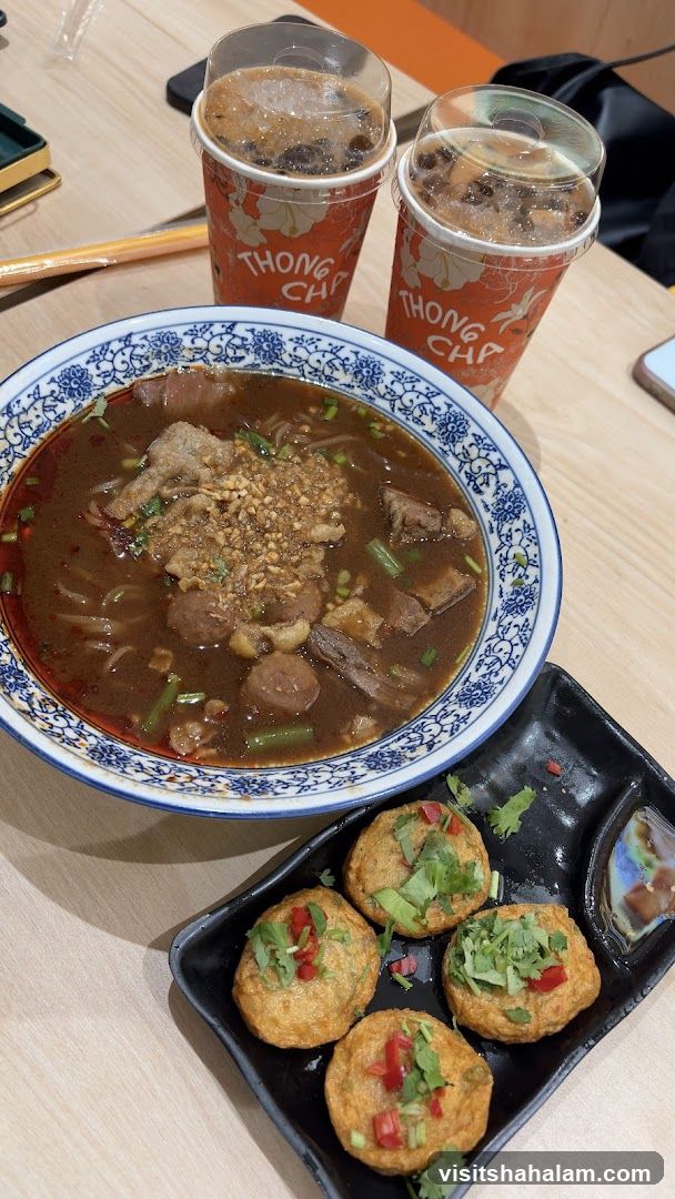 Thai Noodle Soup and Appetizers