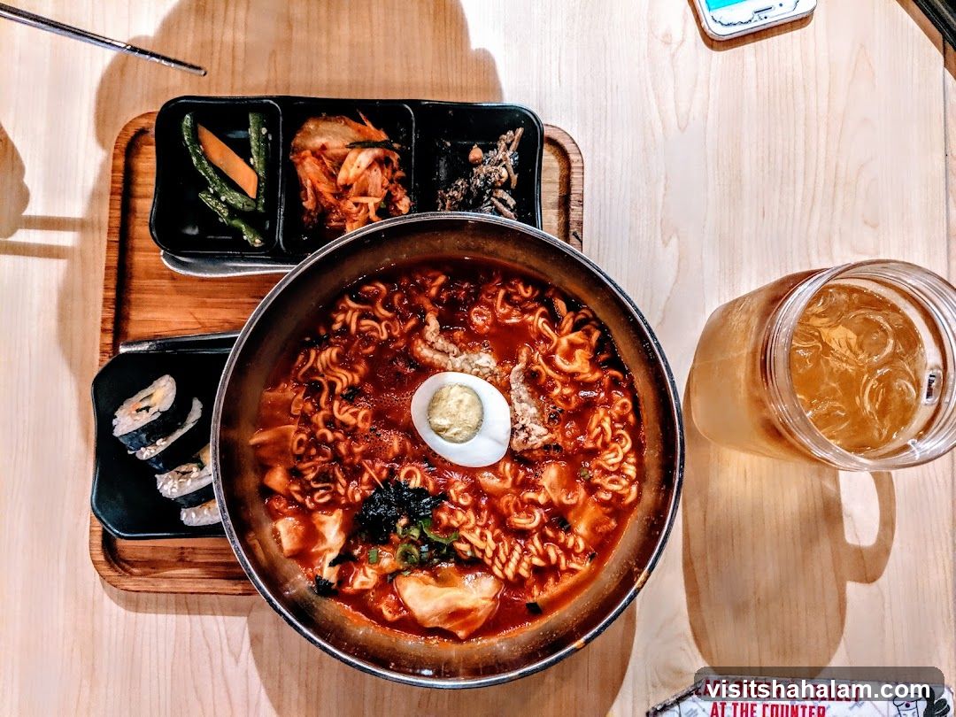 Korean Noodle Soup with Side Dishes
