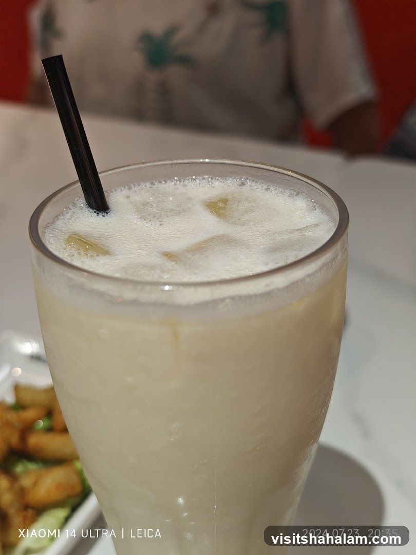 Creamy Drink with Ice