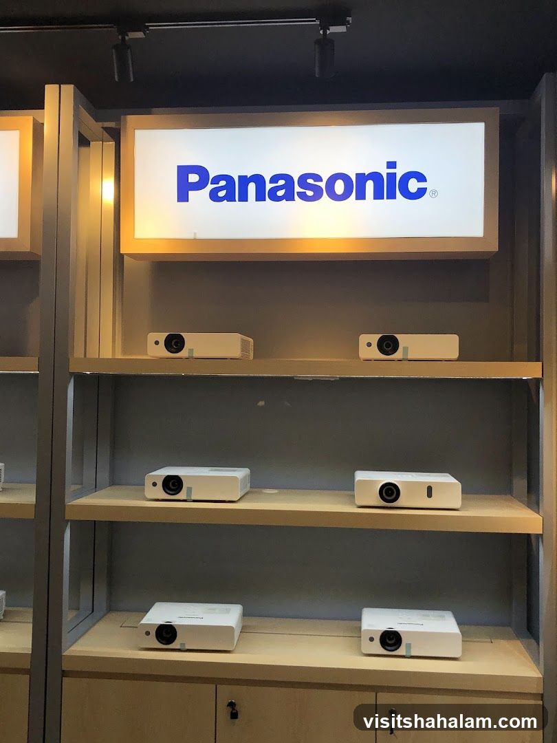 Panasonic Projectors Display