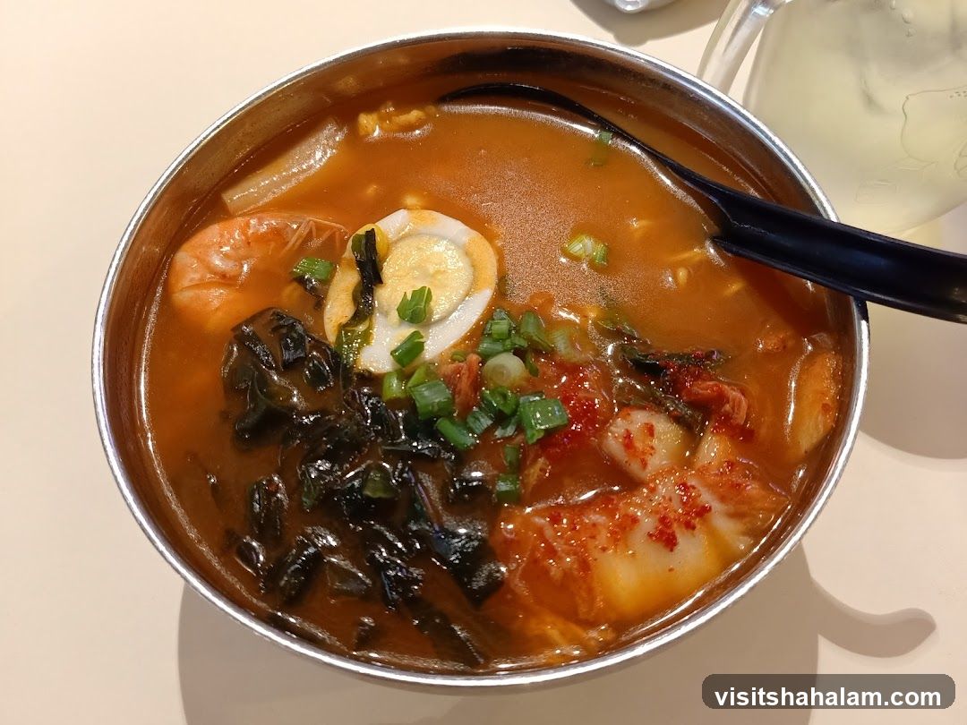 Kimchi Ramen