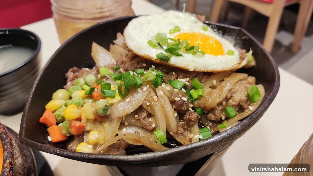 Beef and Vegetable Rice Bowl
