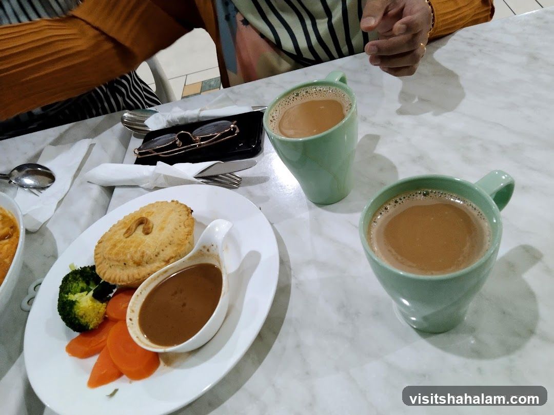 Meal with Drinks