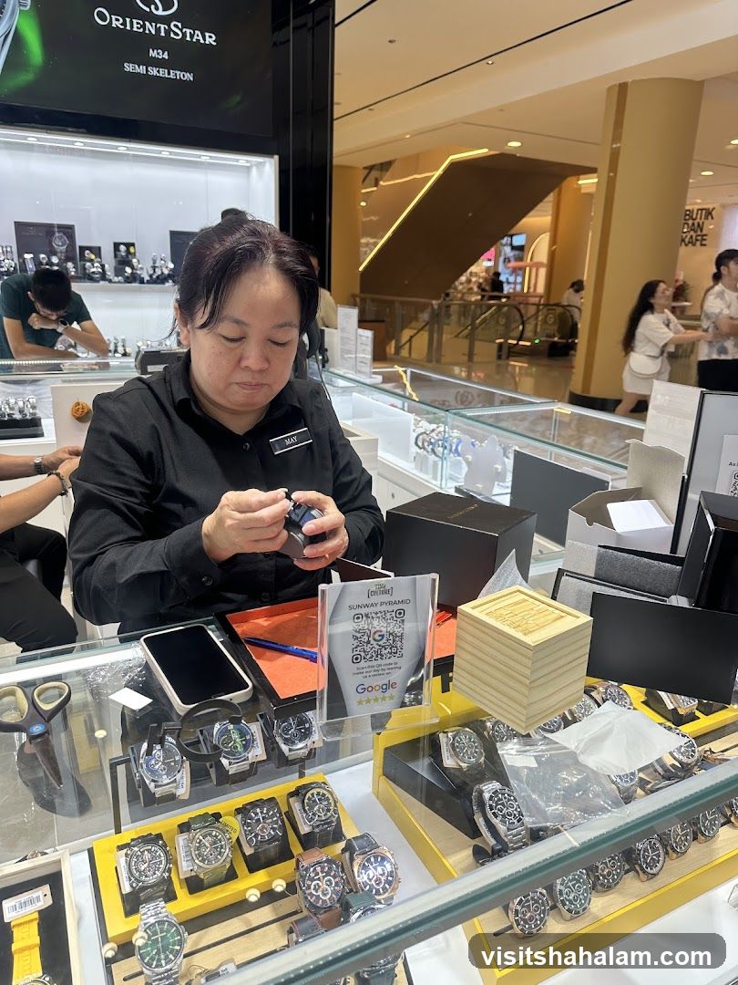 Watch Store Display