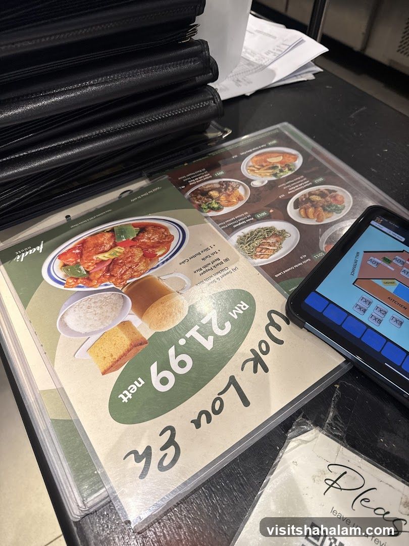 Wok Lou Eh Menu