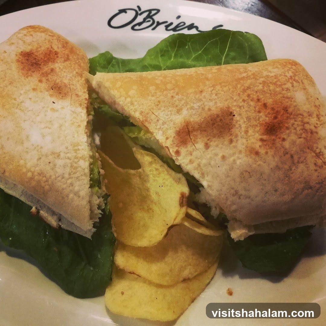 Sandwich with Chips