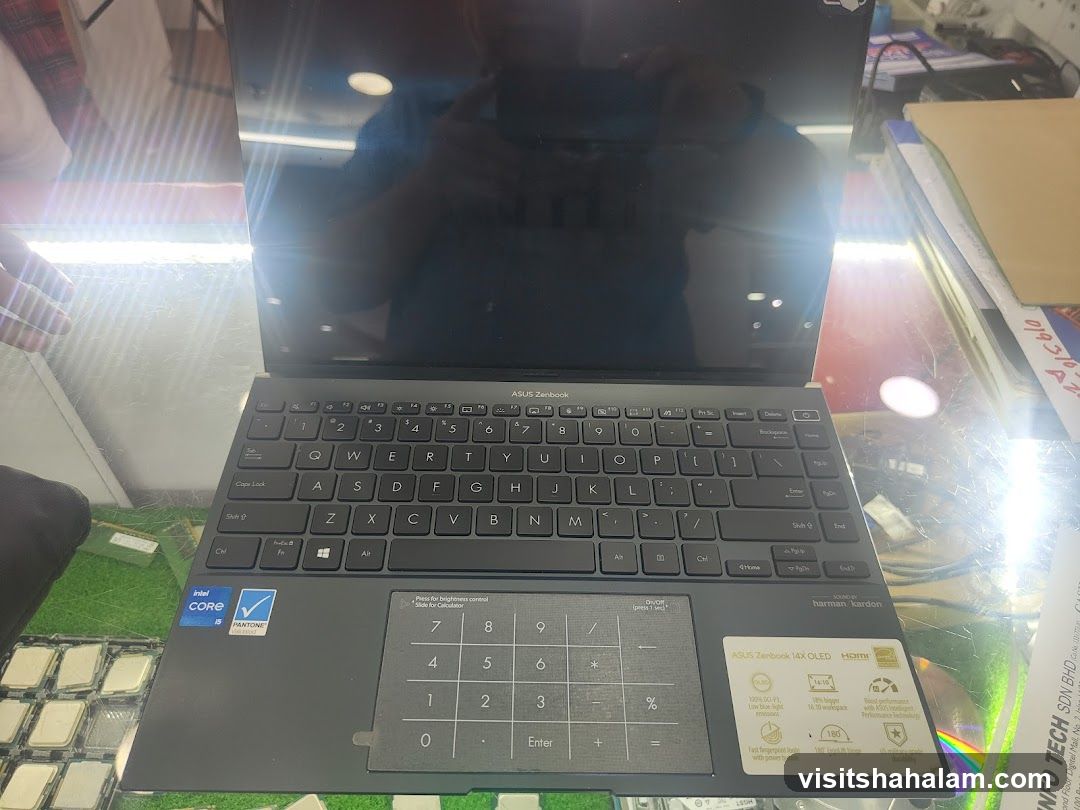 ASUS Zenbook 14X OLED Laptop