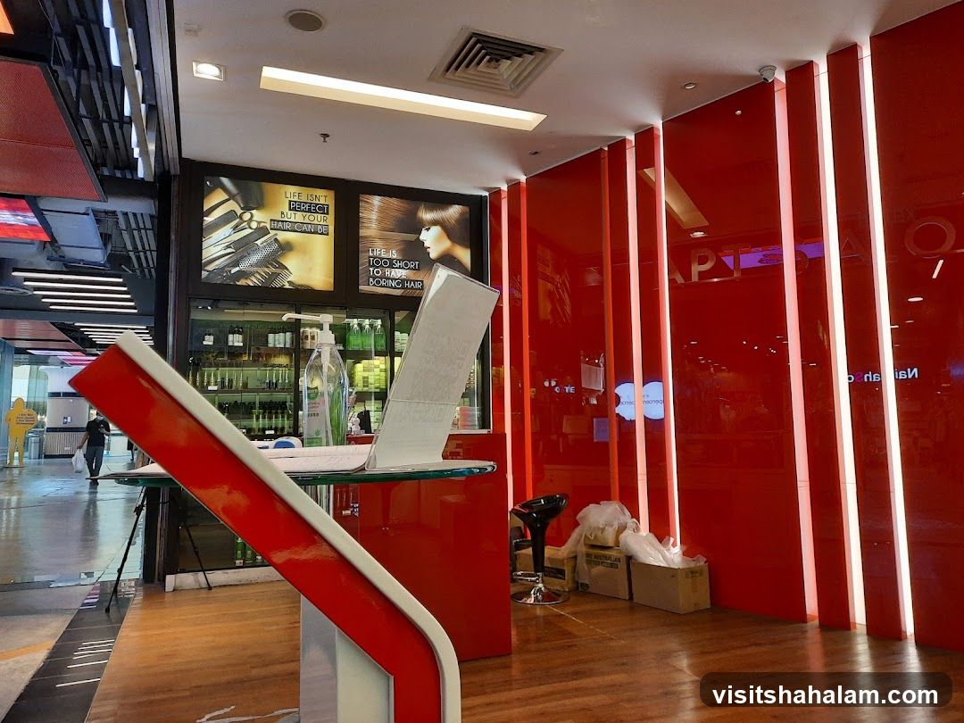 Salon Interior