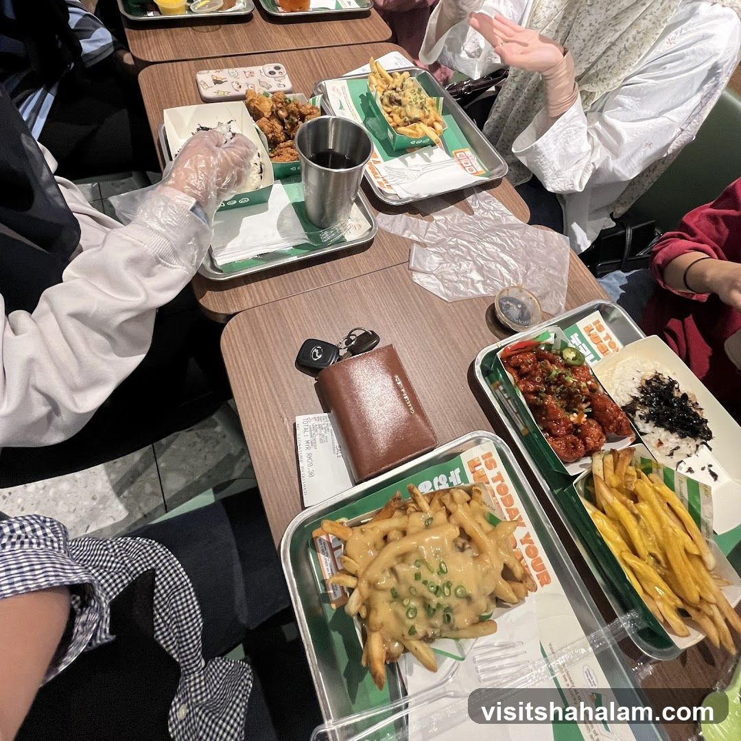 People Eating Fast Food