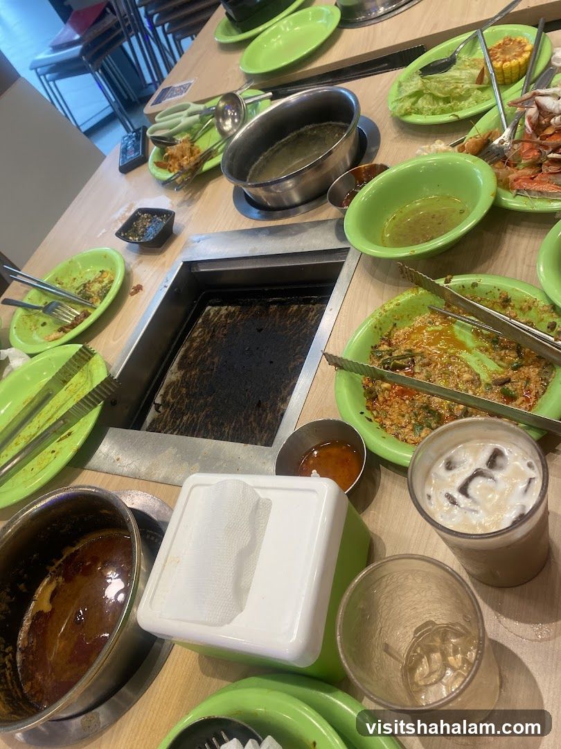 Aftermath of a Meal