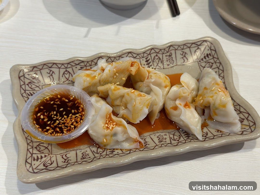Dumplings with Dipping Sauce