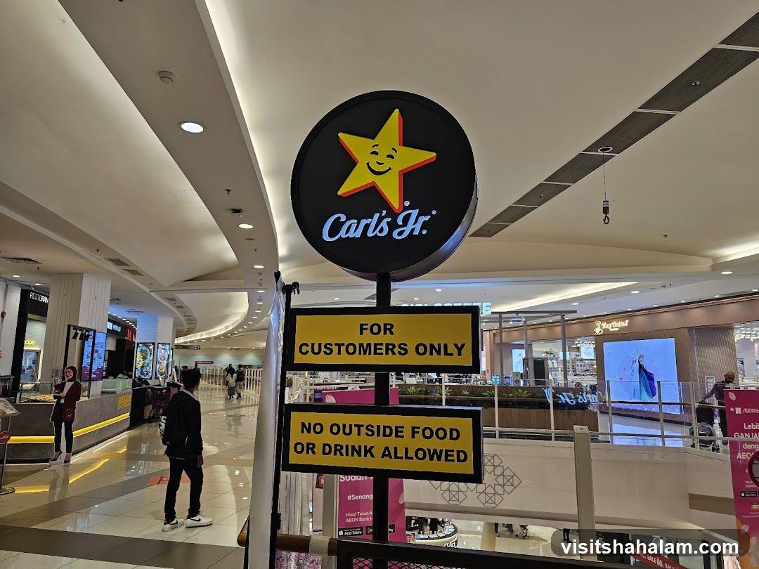 Carl's Jr. Signage
