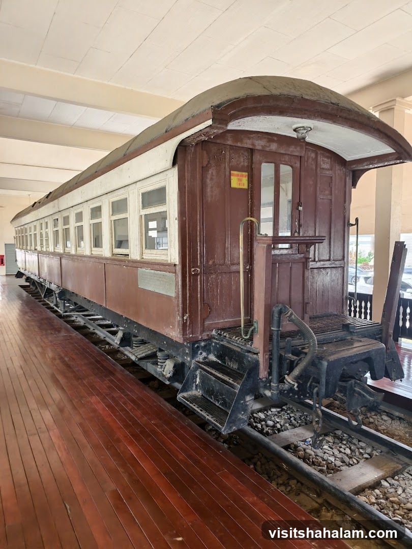 Vintage Train Carriage