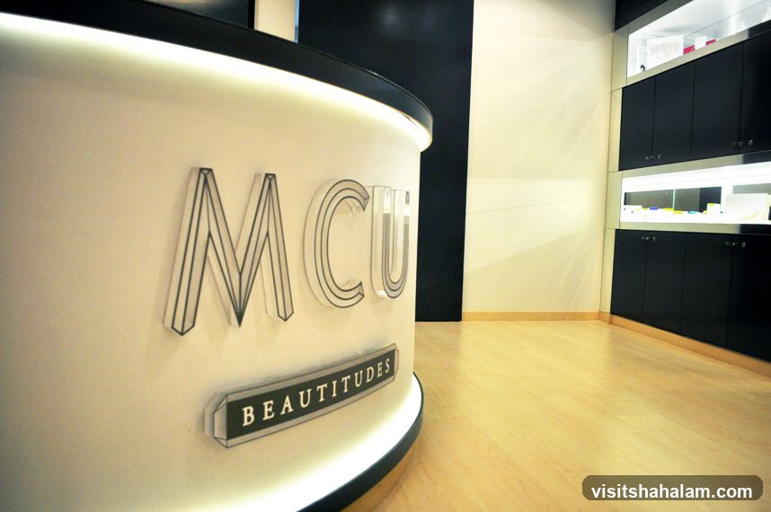 Reception Desk