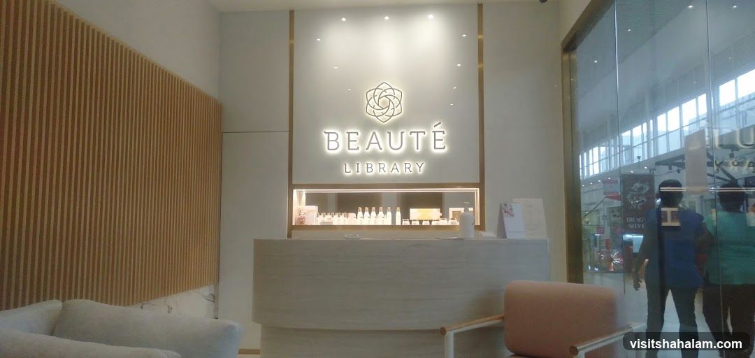 Beauté Library Reception