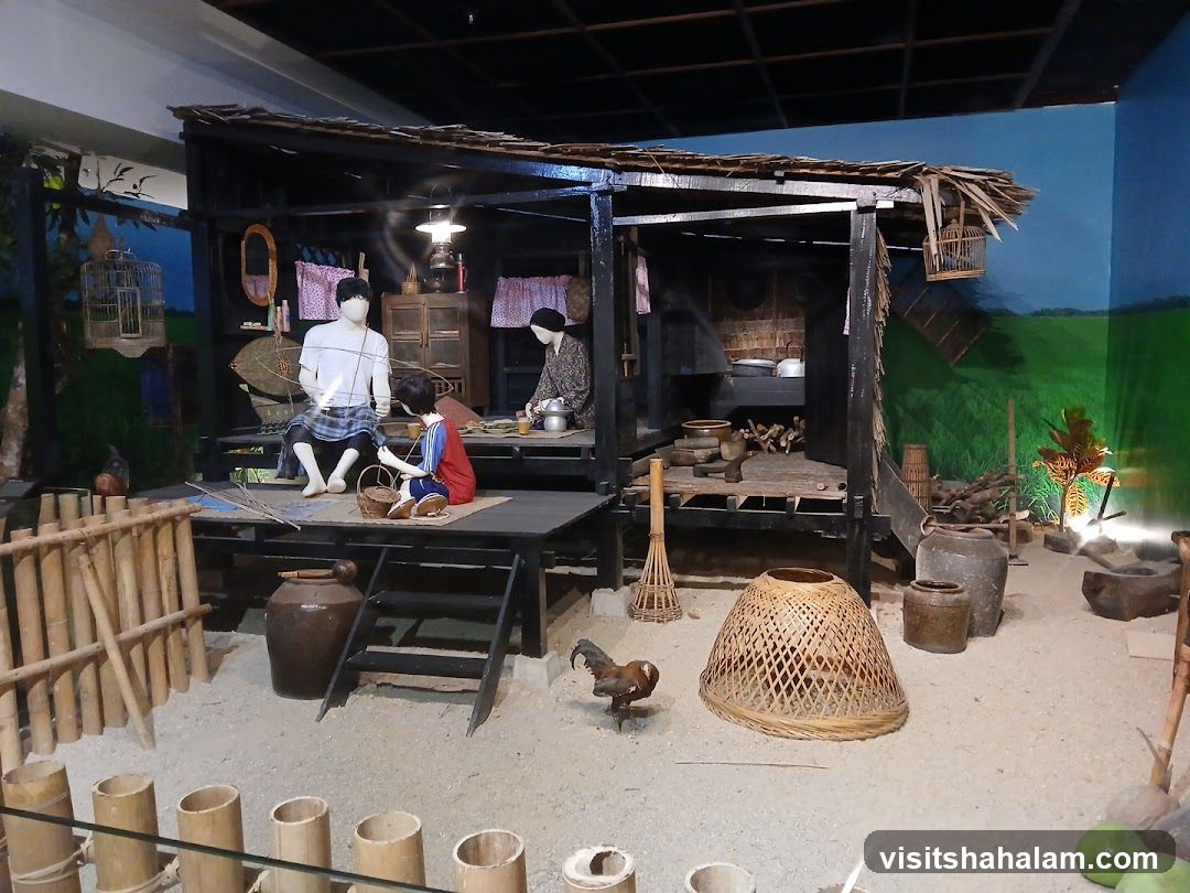 Traditional Dwelling Diorama