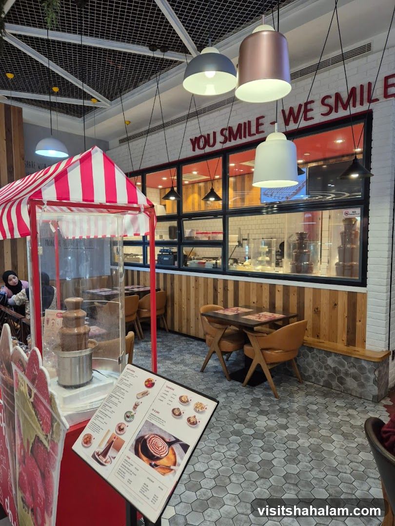 Dessert Cafe Interior