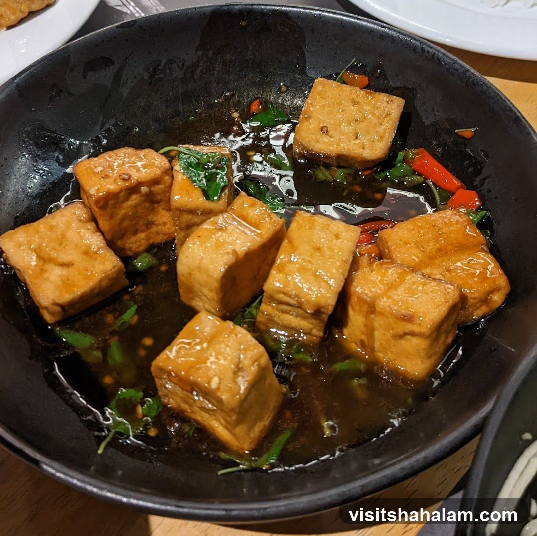 Fried Tofu with Sauce