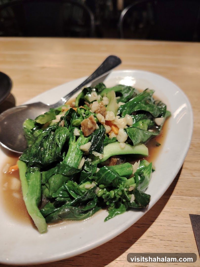 Stir-fried Greens with Garlic