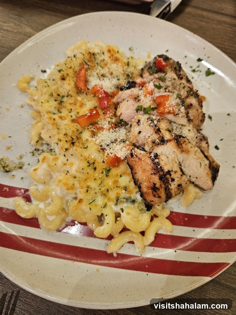 Macaroni and Cheese with Grilled Chicken