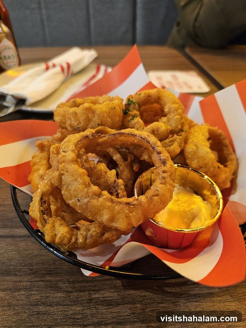 Onion Rings with Dip