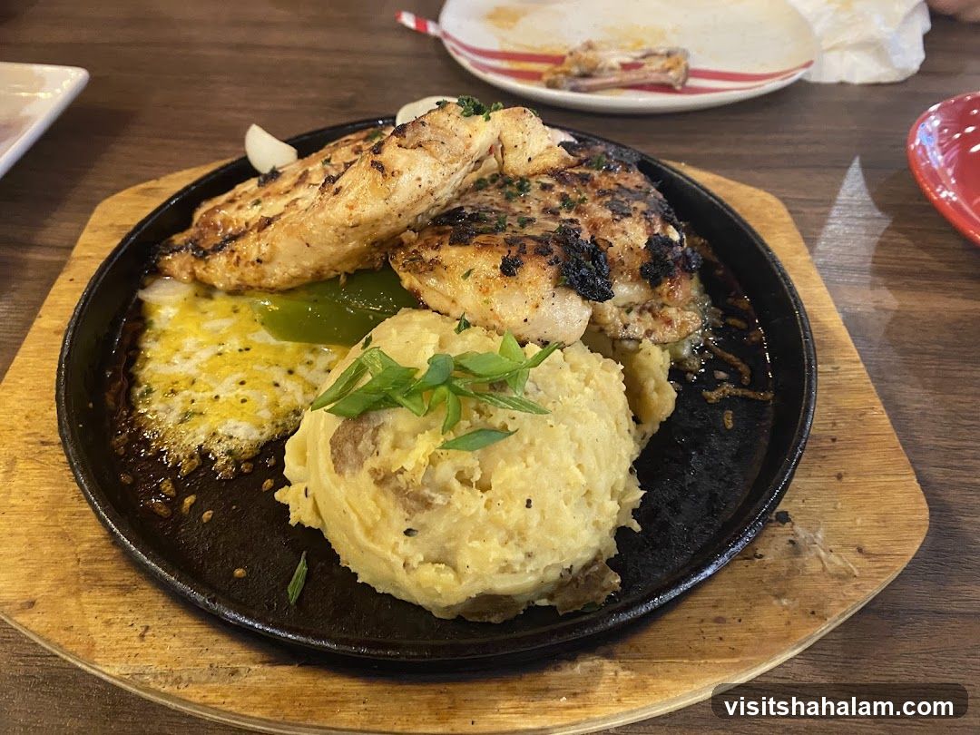 Grilled Chicken with Mashed Potatoes