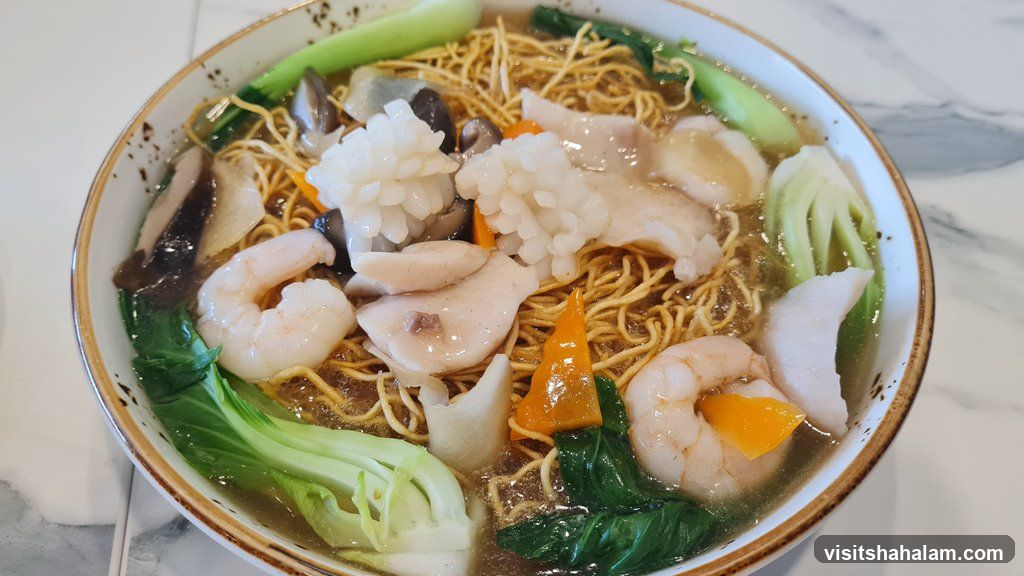 Seafood Noodles