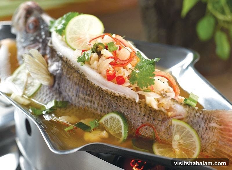 Steamed Fish with Lime and Chili