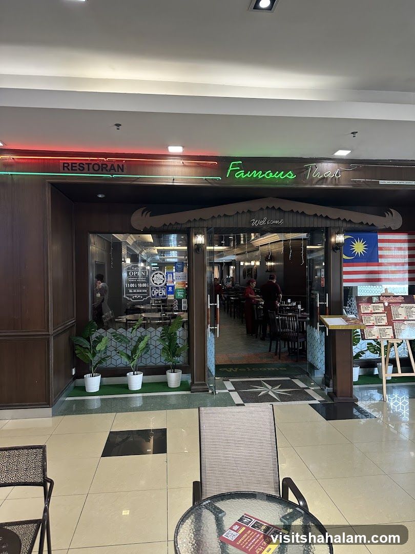 Famous Thai Restaurant