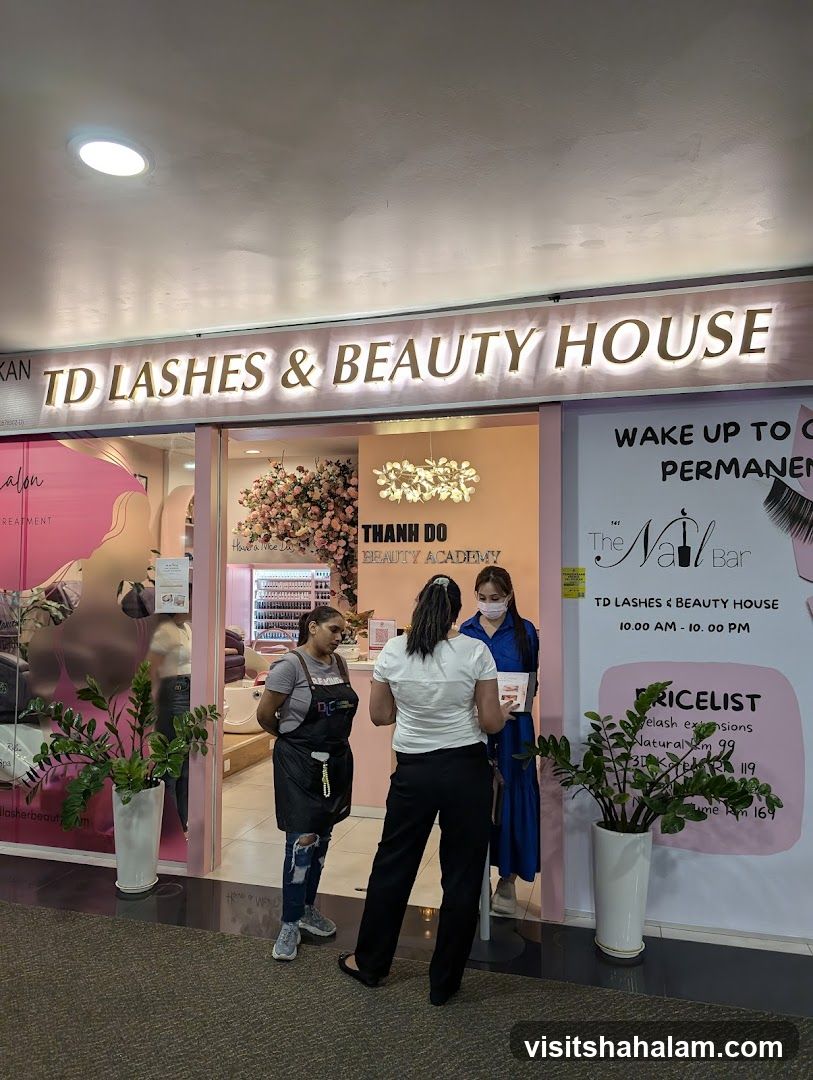 TD Lashes & Beauty House