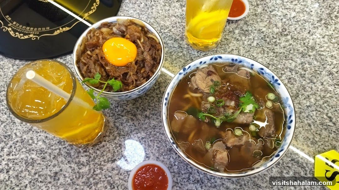 Beef Bowl and Noodle Soup