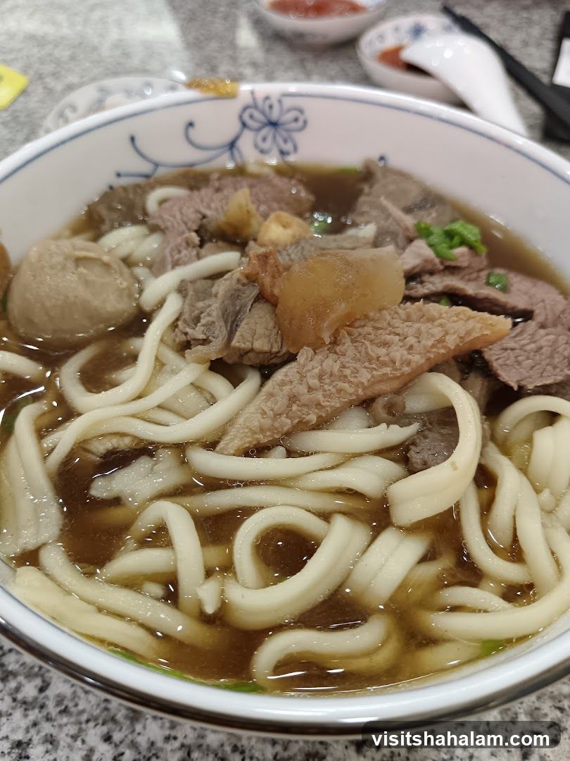 Beef noodle soup