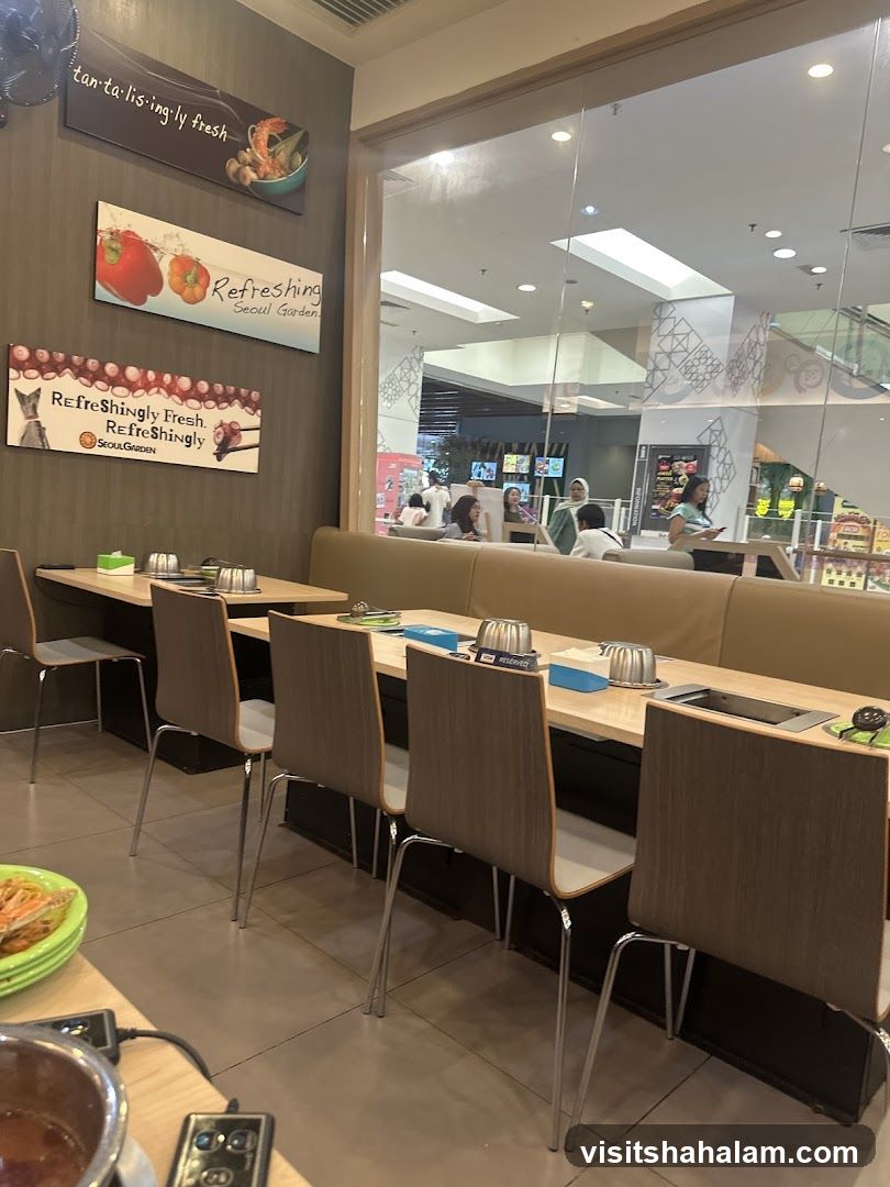 Restaurant Dining Area