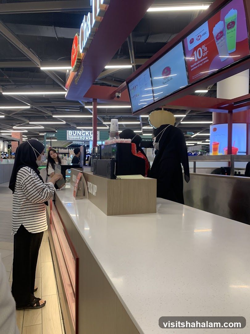 Bubble Tea Shop Counter