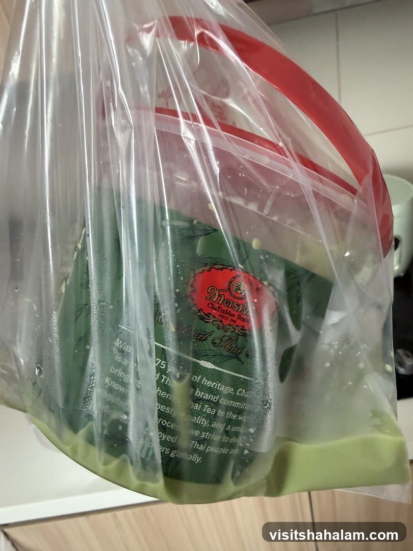 Thai Tea Drinks in Plastic Bag
