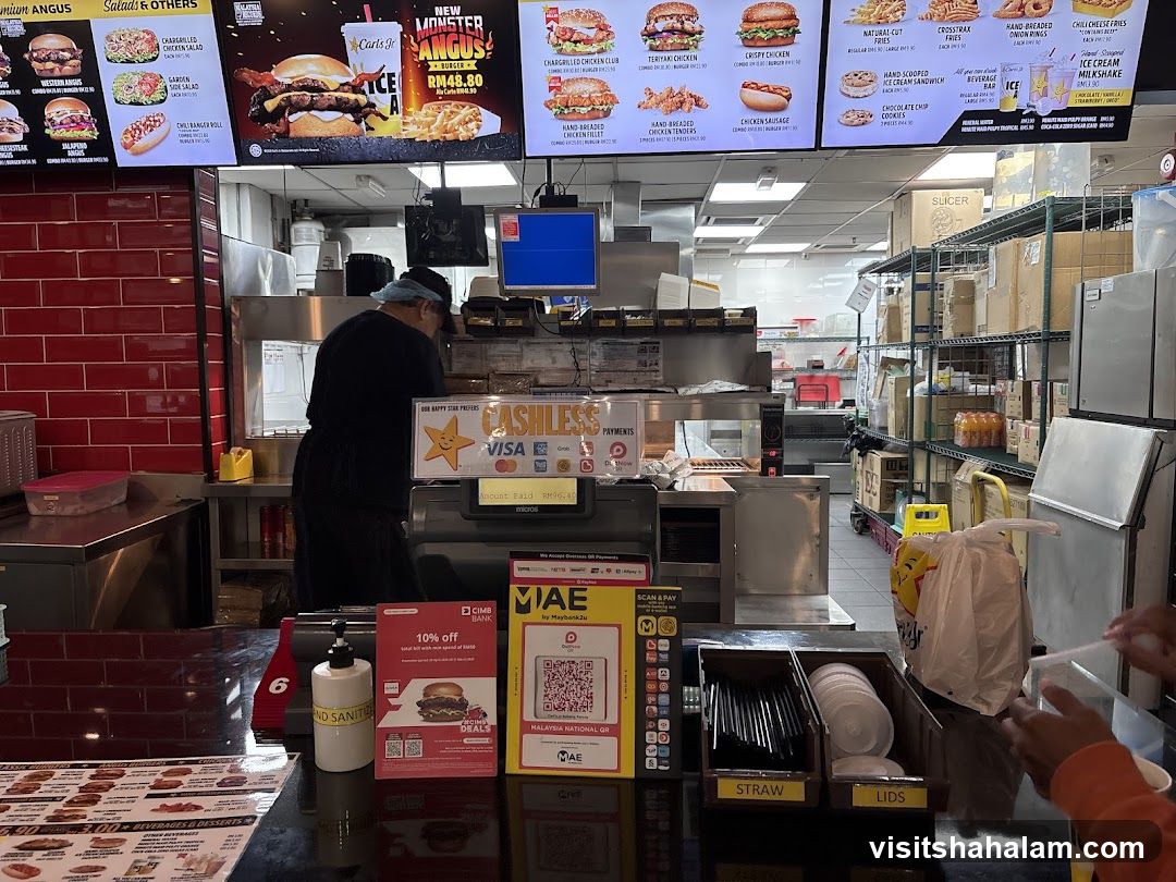 Fast Food Restaurant Counter