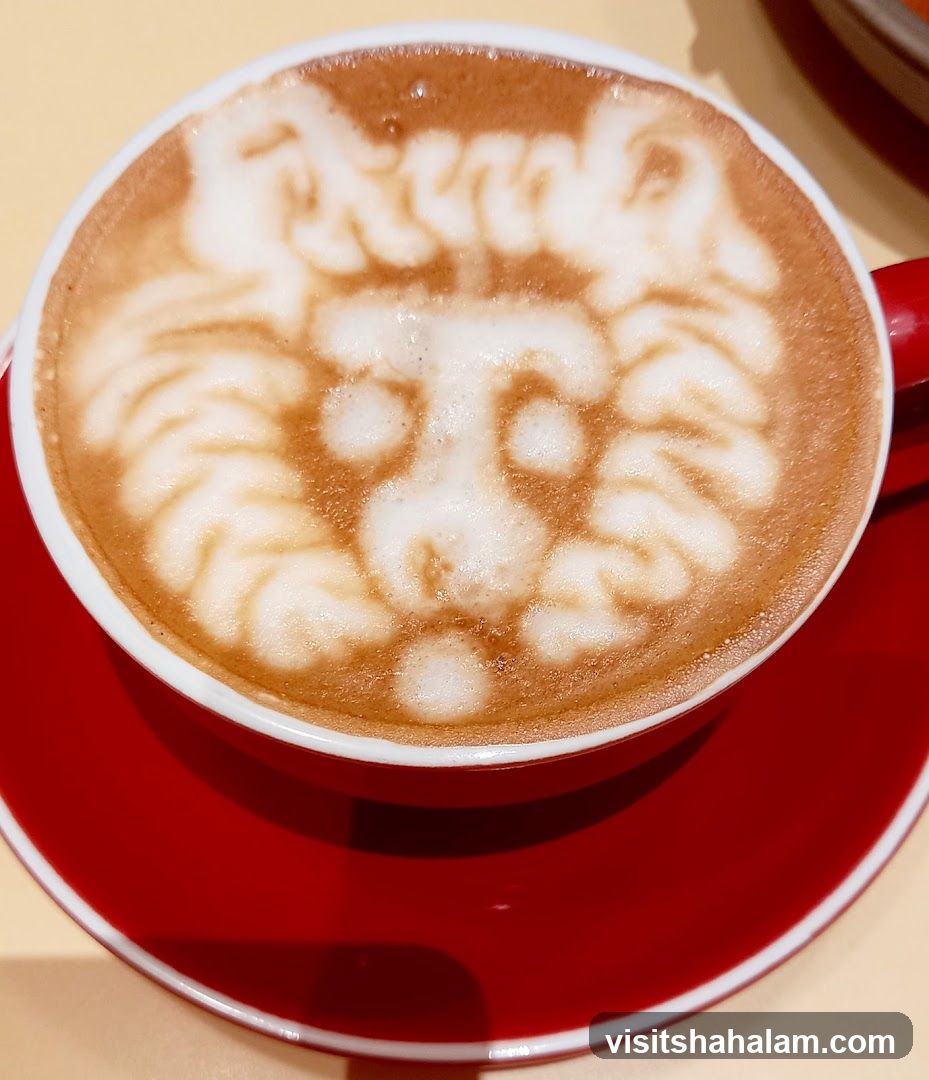Latte with Lion Art