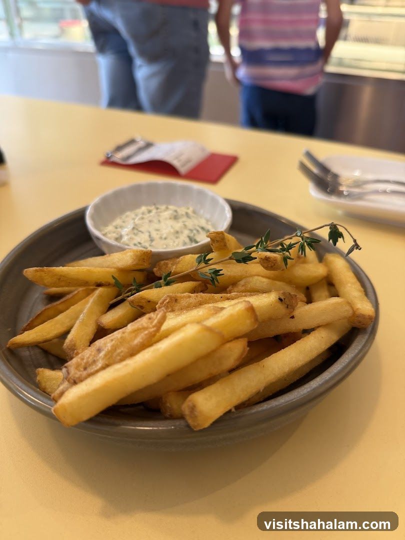 French Fries with Dip