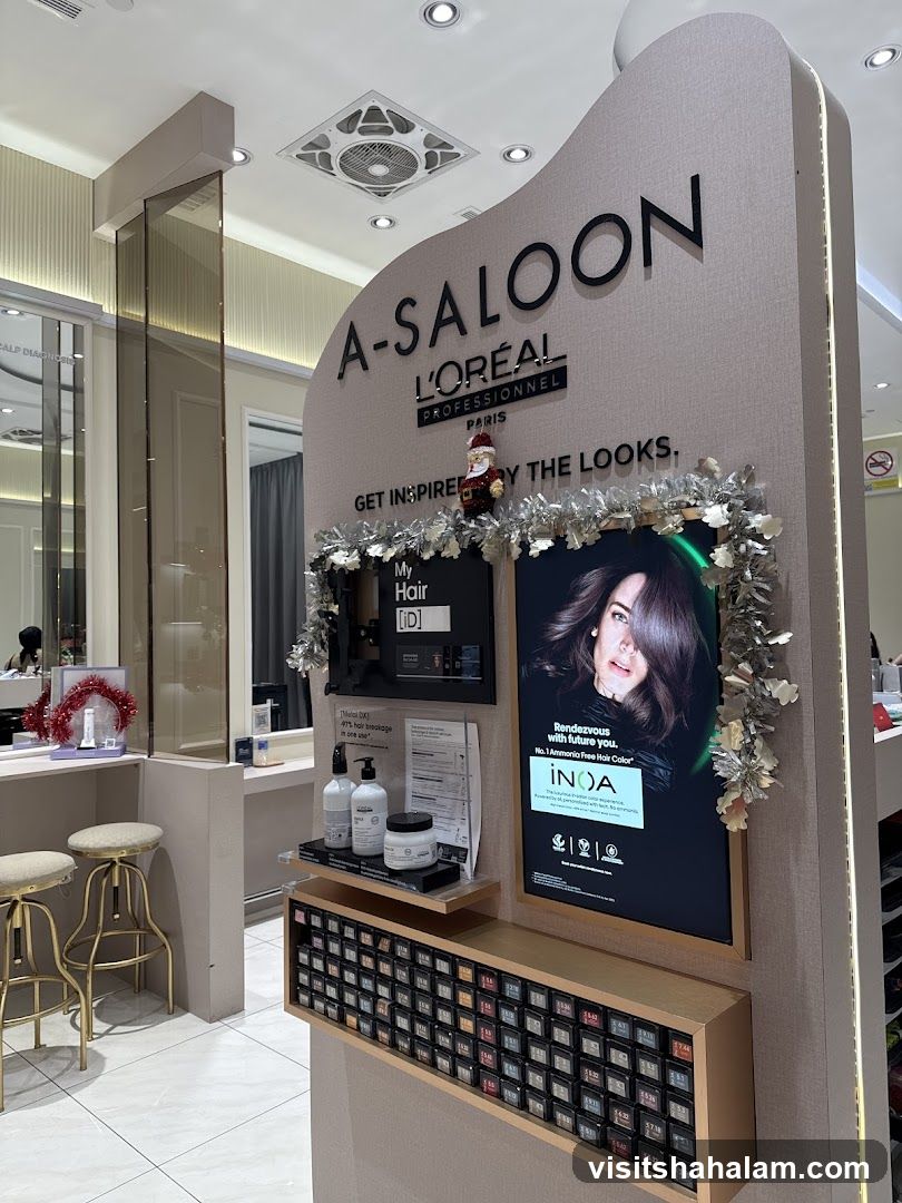 Hair Salon Display