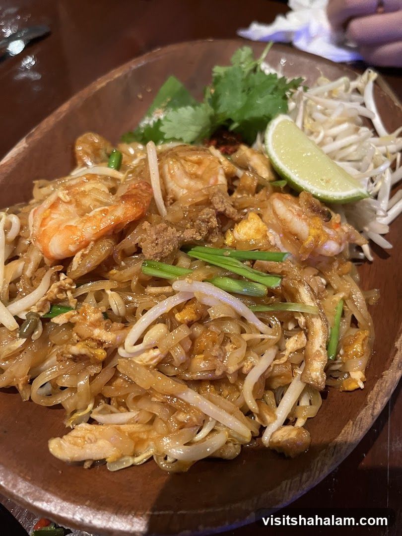 Pad Thai with Shrimp